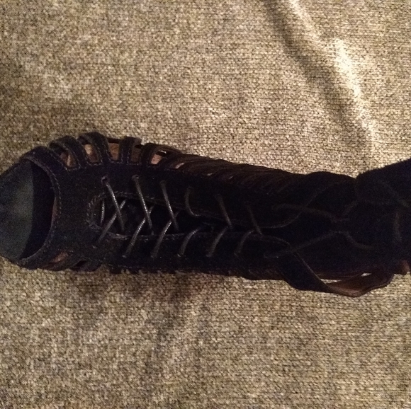 Colin Stuart Black Shoes  Size 8 - Picture 4 of 6